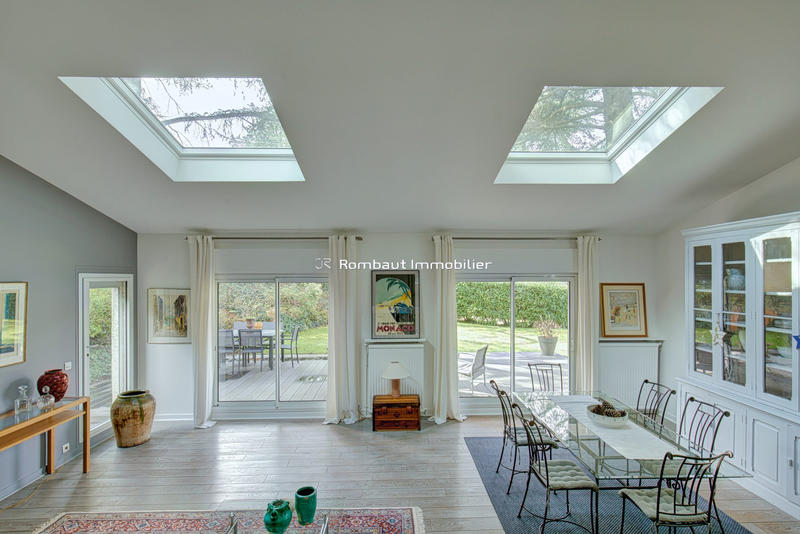 Maison - 160 m² - 7 pièces