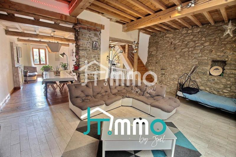 Maison de village - 160 m² - 5 pièces