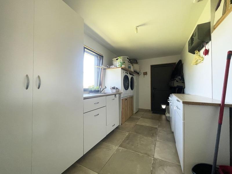 Maison - 165 m² - 8 pièces