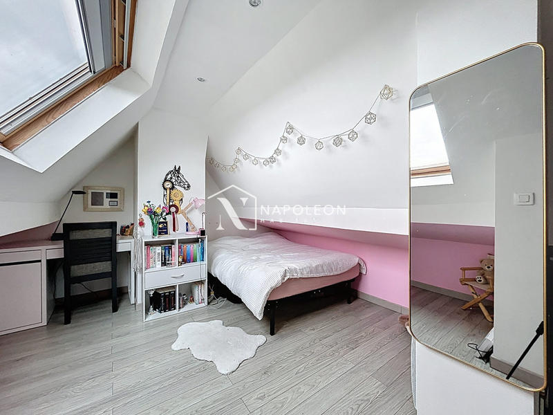 Maison - 80 m² - 5 pièces