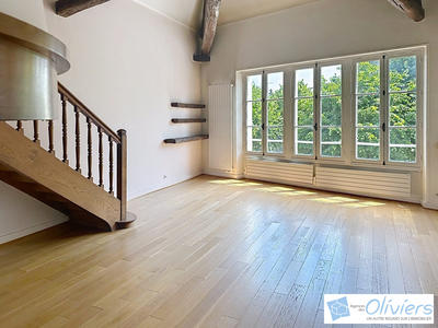 Appartement - 64 m² - 2 pièces