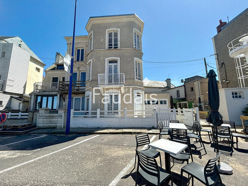 Maison - 152 m² - 7 pièces