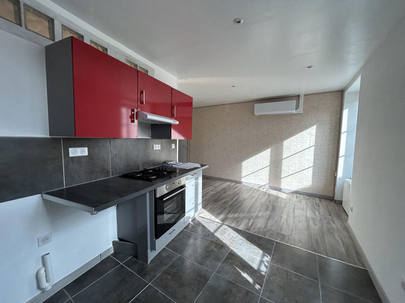 Immeuble - 76 m² - 6 pièces