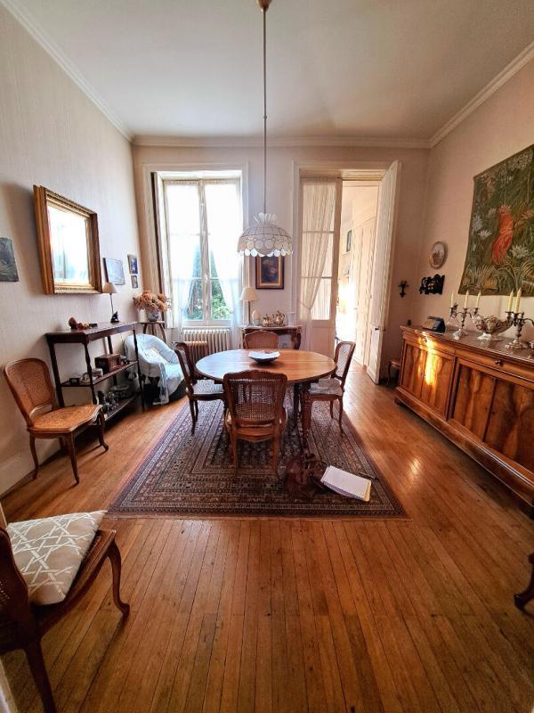 Maison - 191 m² - 8 pièces