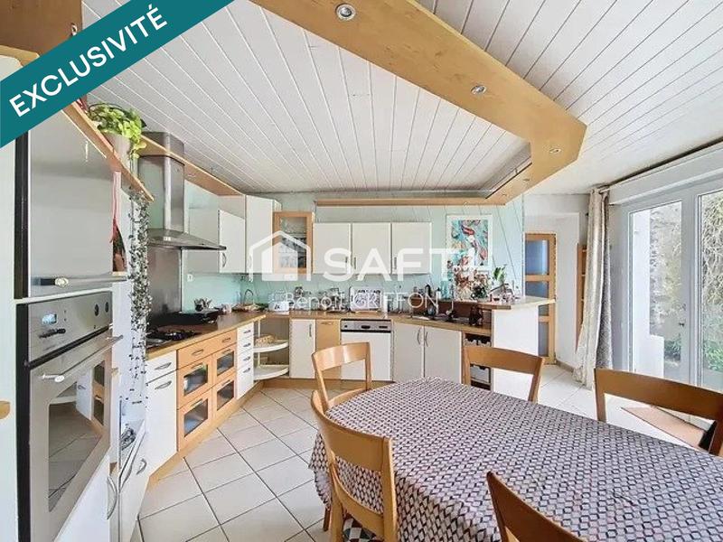 Maison - 143 m² - 5 pièces