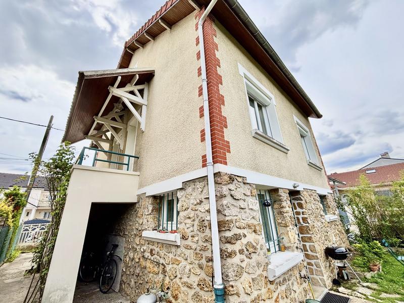 Maison ancienne - 100 m² - 6 pièces