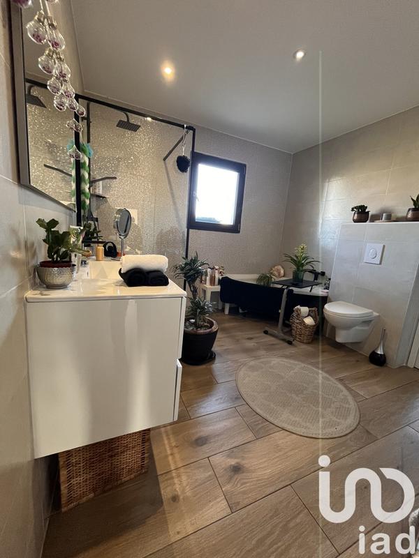 Maison - 100 m² - 3 pièces