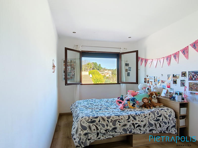 Villa - 142 m² - 5 pièces