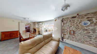 Maison - 169 m² - 7 pièces