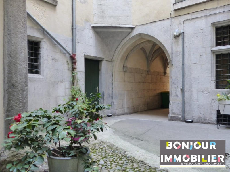 Appartement - 113 m² - 4 pièces