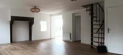 Maison de village - 101 m² - 6 pièces