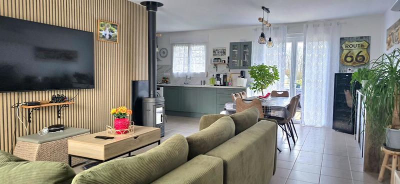 Maison - 80 m² - 5 pièces