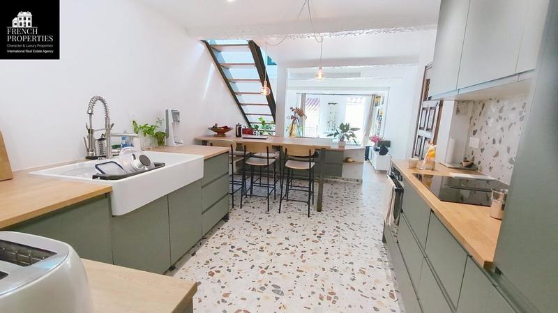 Appartement - 96 m² - 4 pièces