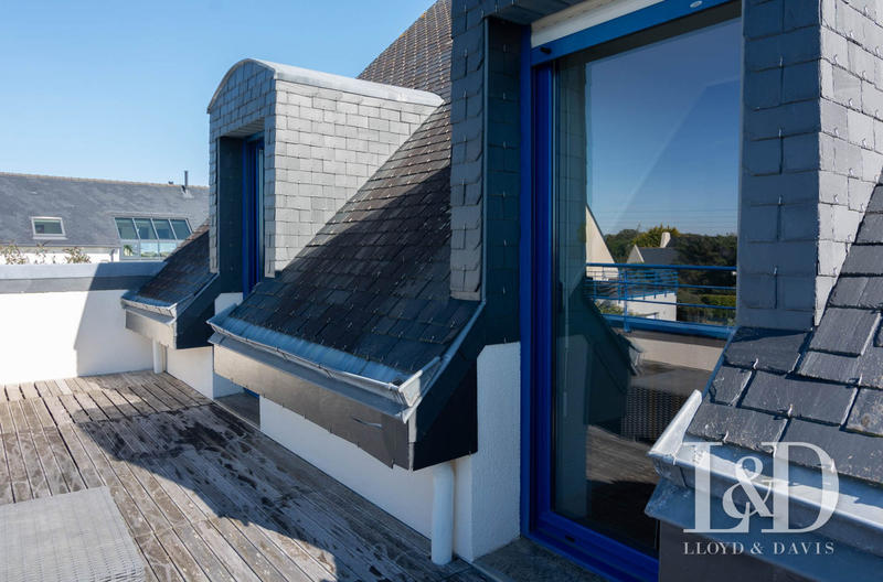 Maison contemporaine - 204 m² - 6 pièces