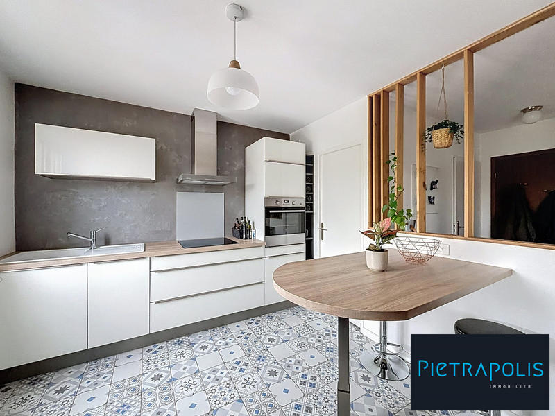 Appartement - 63 m² - 3 pièces