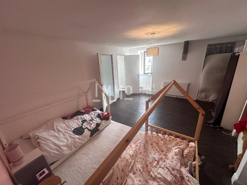 Maison - 122 m² - 4 pièces