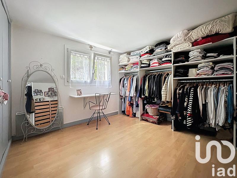 Maison - 200 m² - 9 pièces