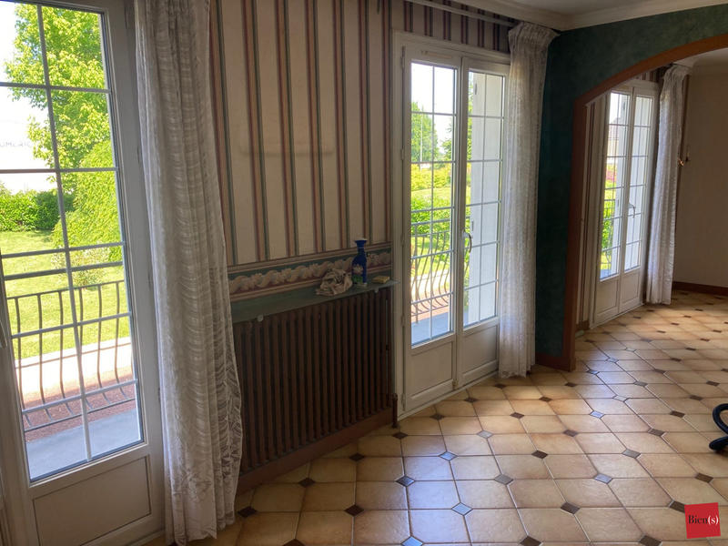 Maison - 102 m² - 7 pièces