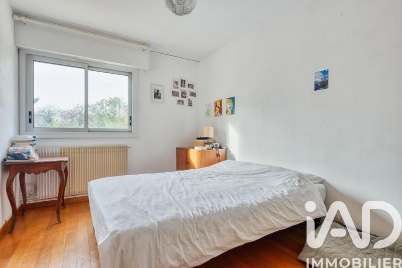 Appartement - 99 m² - 4 pièces
