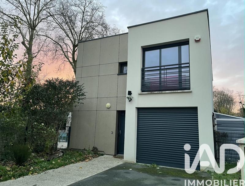 Maison - 97 m² - 4 pièces