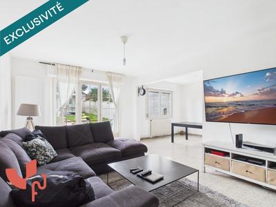 Maison - 104 m² - 5 pièces