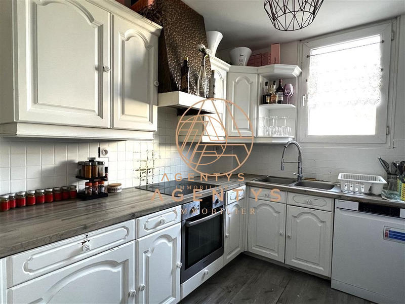 Duplex - 95 m² - 4 pièces