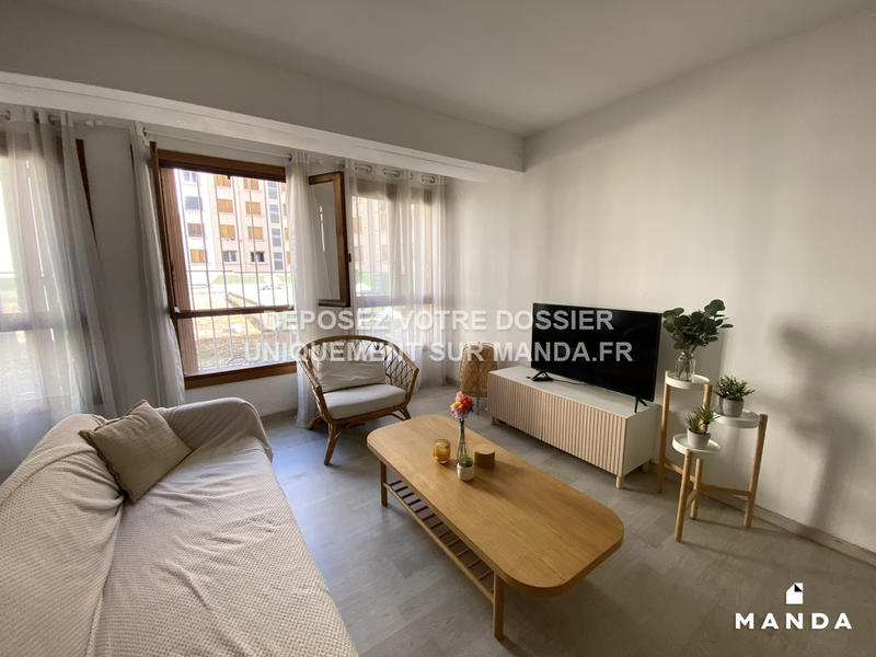 Chambre - 15 m² - 5 pièces