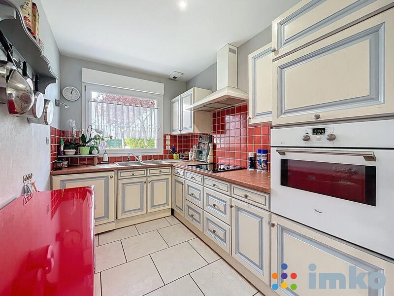 Maison - 98 m² - 4 pièces