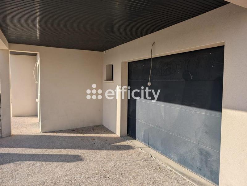 Maison - 165 m² - 6 pièces