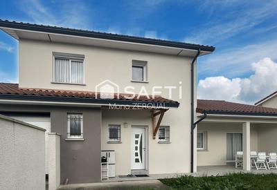 Maison - 138 m² - 5 pièces