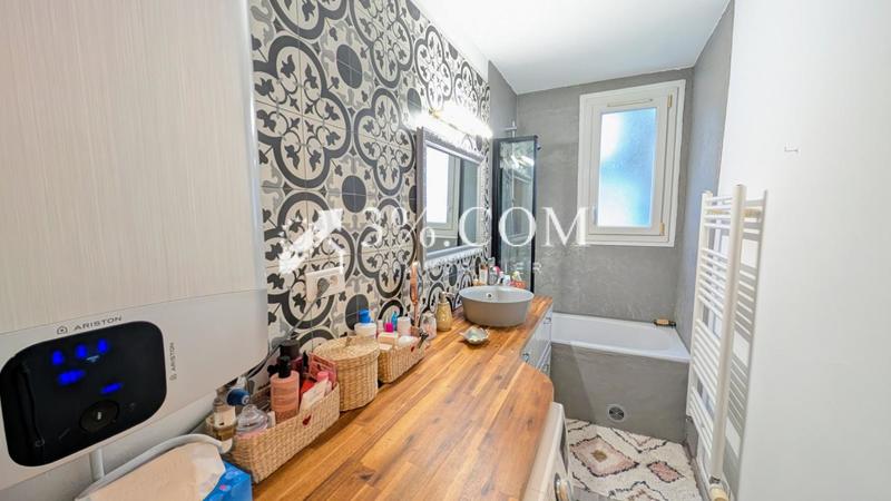 Duplex - 117 m² - 5 pièces