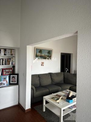 Appartement - 92 m² - 5 pièces