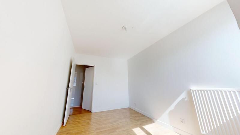 Appartement - 92 m² - 4 pièces