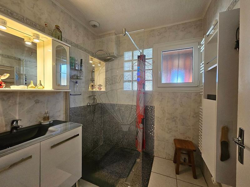 Maison - 114 m² - 5 pièces