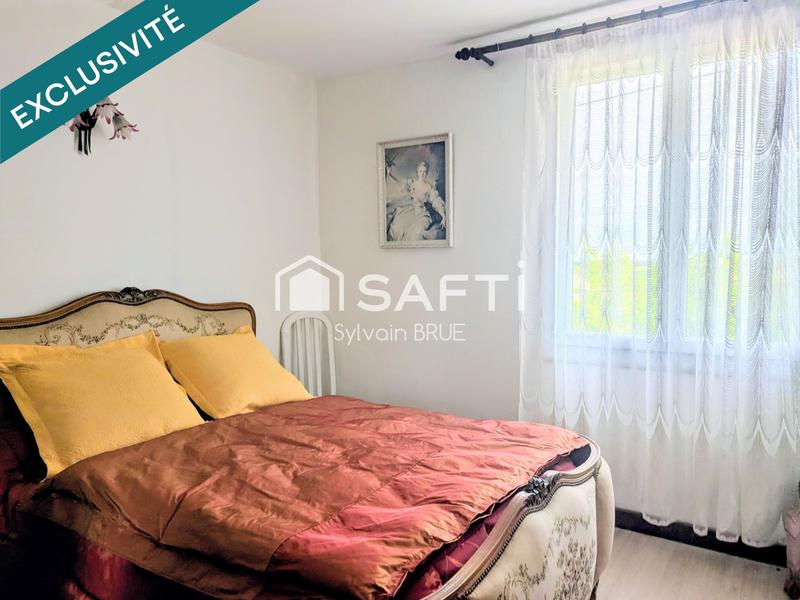 Maison - 157 m² - 8 pièces