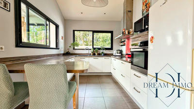 Maison contemporaine - 185 m² - 7 pièces