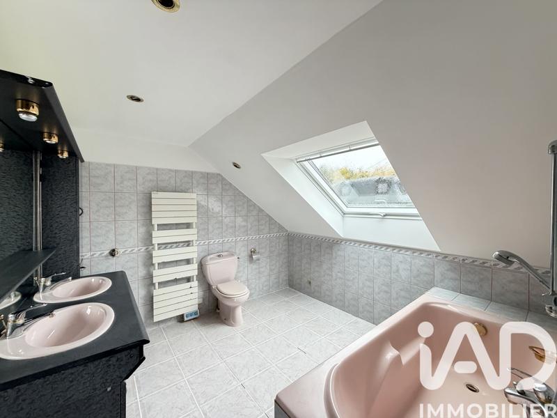 Maison - 133 m² - 6 pièces