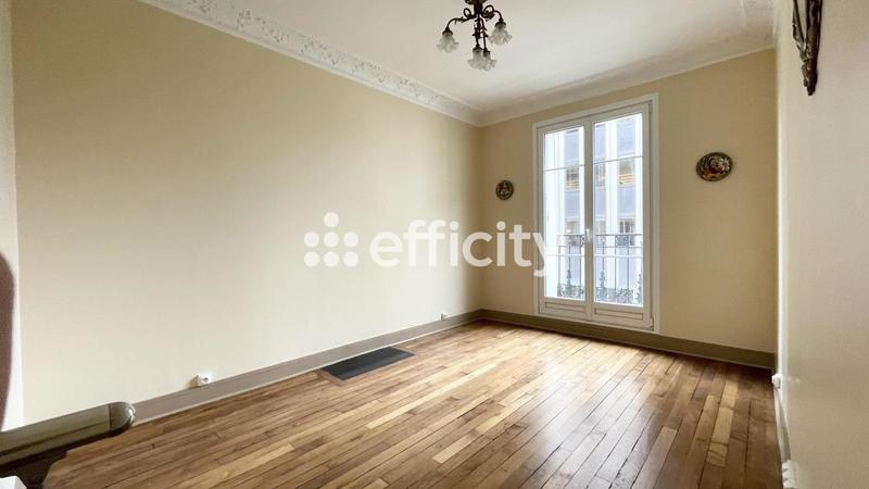 Appartement - 100 m² - 5 pièces