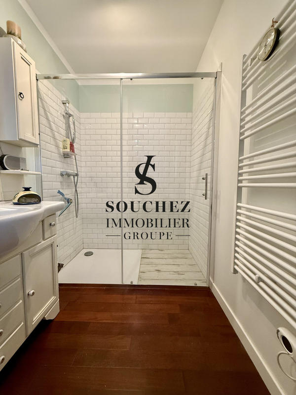 Maison - 134 m² - 8 pièces