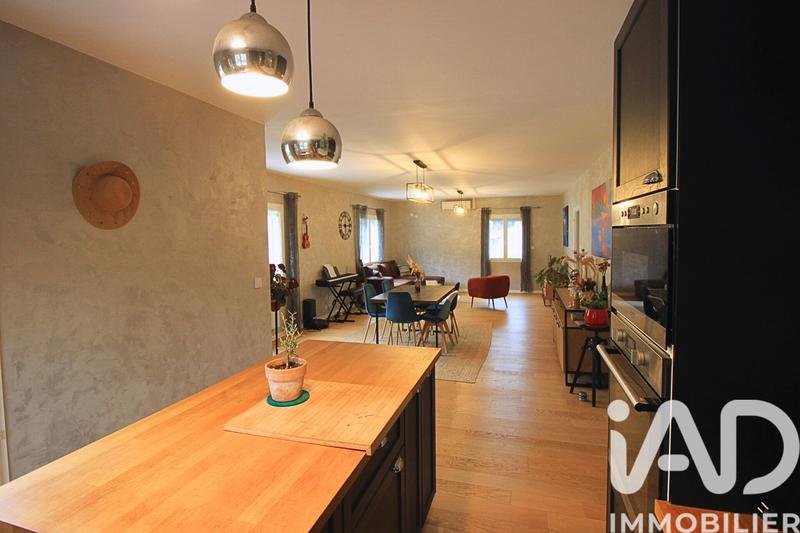 Appartement - 120 m² - 4 pièces