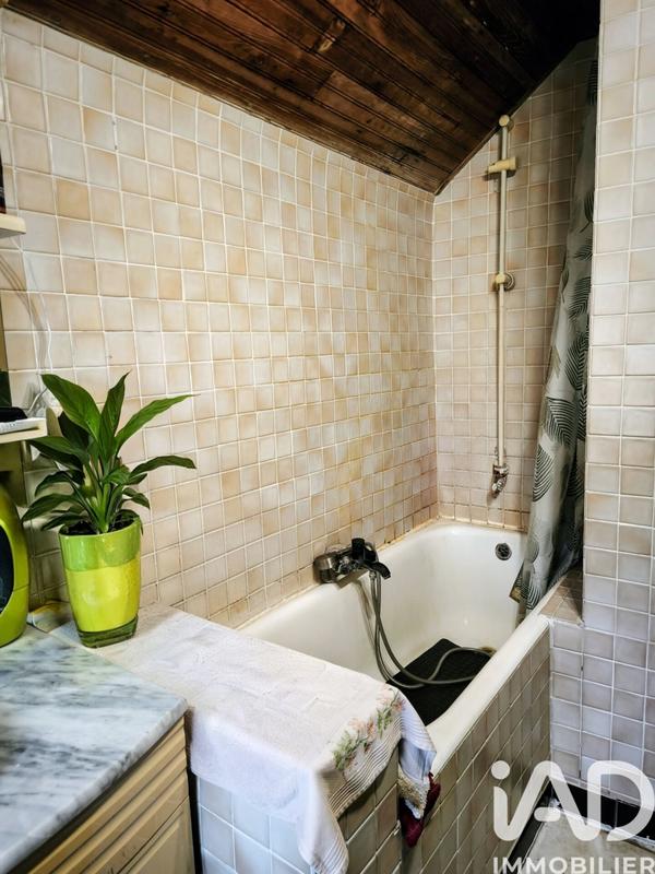 Maison - 95 m² - 4 pièces