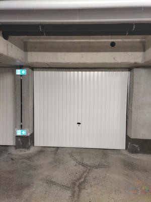 Parking / Garage - 14 m²