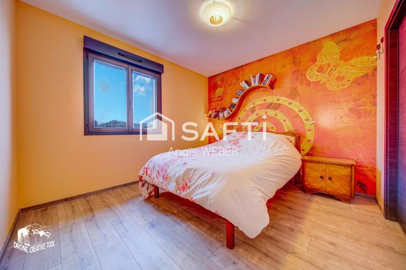 Maison - 98 m² - 4 pièces