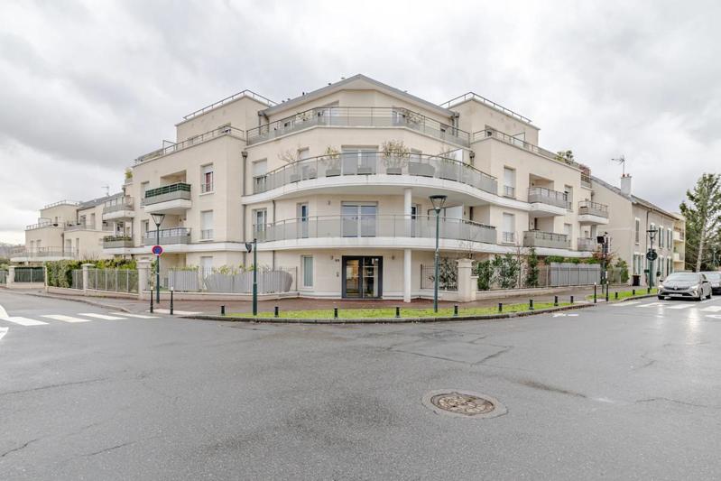 Studio - 33 m² - 1 pièce