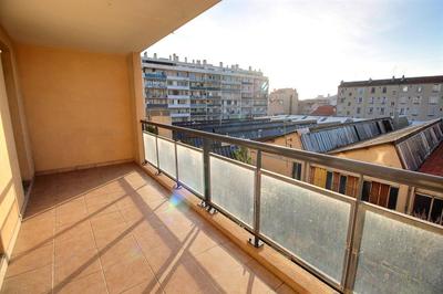 Appartement - 87 m² - 4 pièces