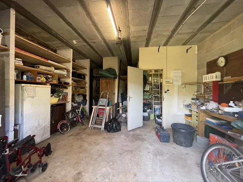 Maison - 288 m² - 11 pièces