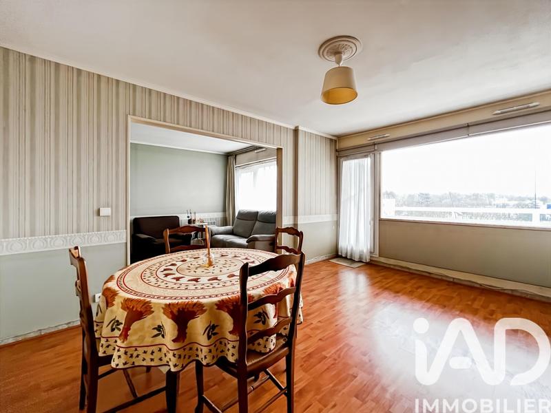 Appartement - 96 m² - 5 pièces