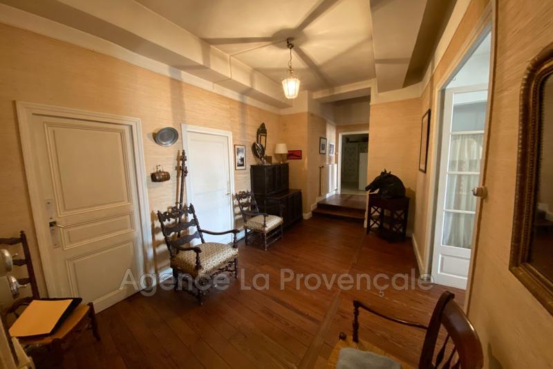 Appartement - 162 m² - 6 pièces