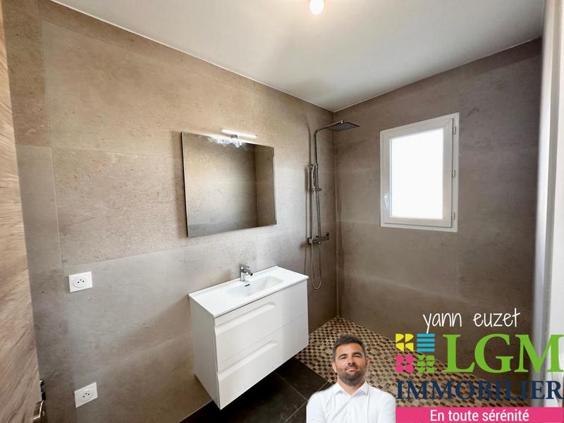 Maison - 95 m² - 4 pièces