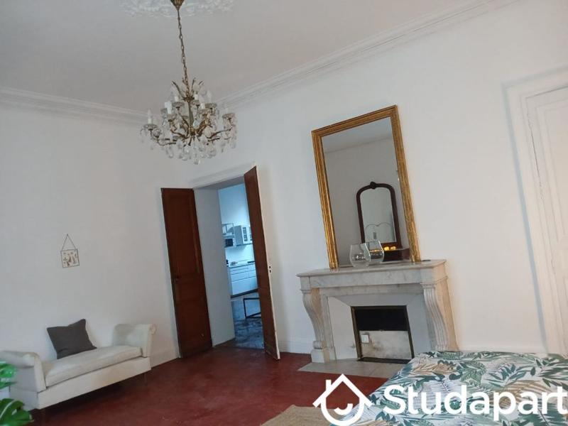 Chambre - 20 m² - 1 pièce